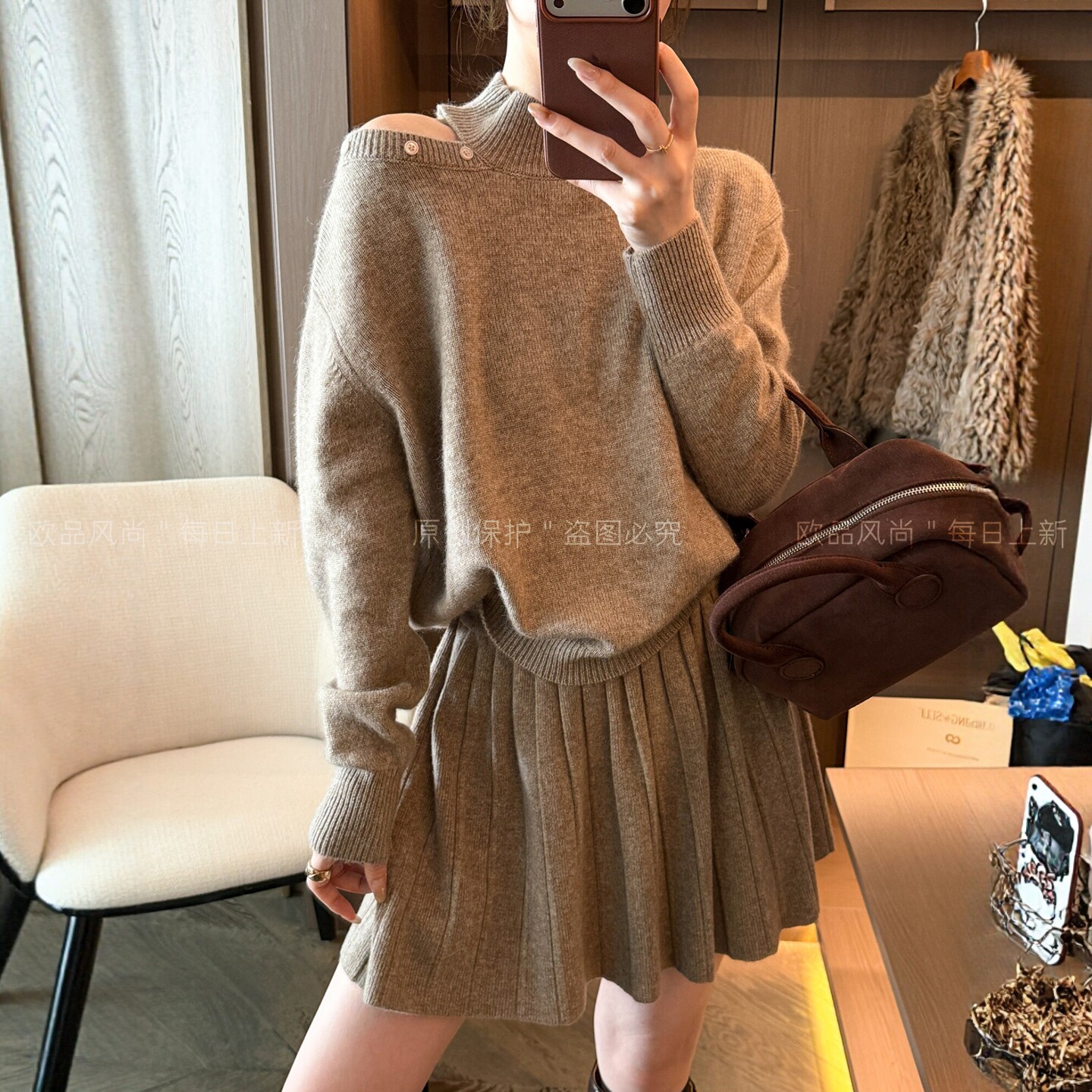 小半高领露肩绵羊毛针织衫女欧货