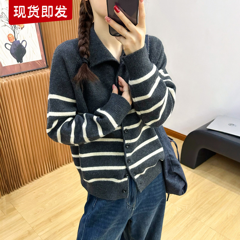 复古翻领条纹羊绒针织开衫女欧货