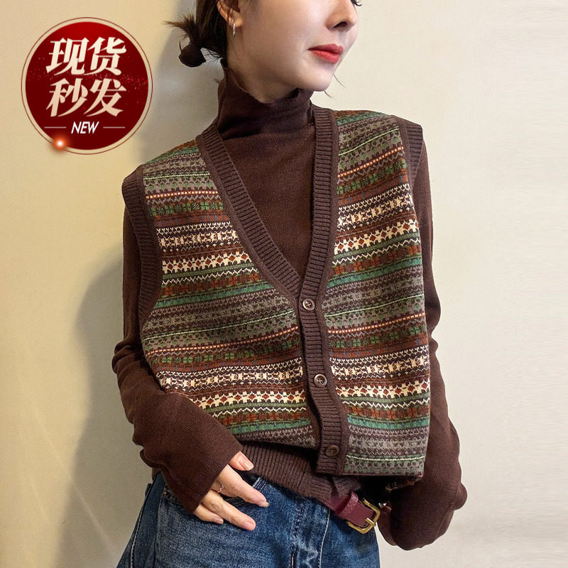 复古提花羊毛针织开衫马甲两件套女欧洲站2025冬装新款欧货女装潮,女装/女士精品,毛针织衫,淘宝优惠券,粉丝福利购,淘宝优惠卷