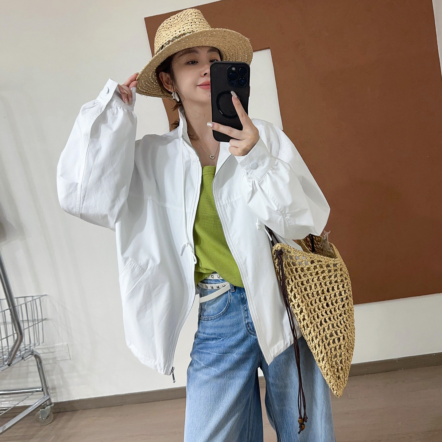 抽绳立领冲锋衣短外套女欧货上衣