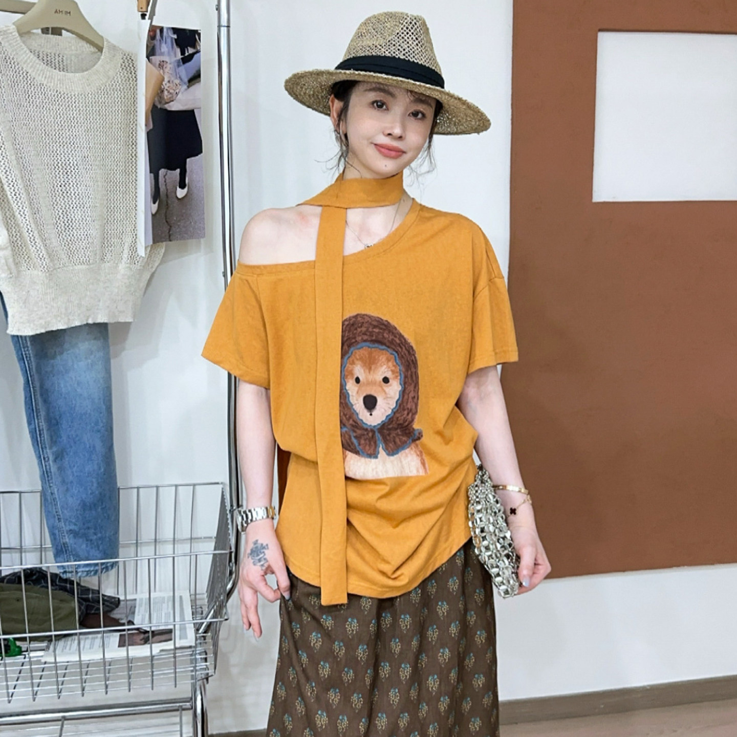 配飘带小狗印花短袖T恤女欧洲站