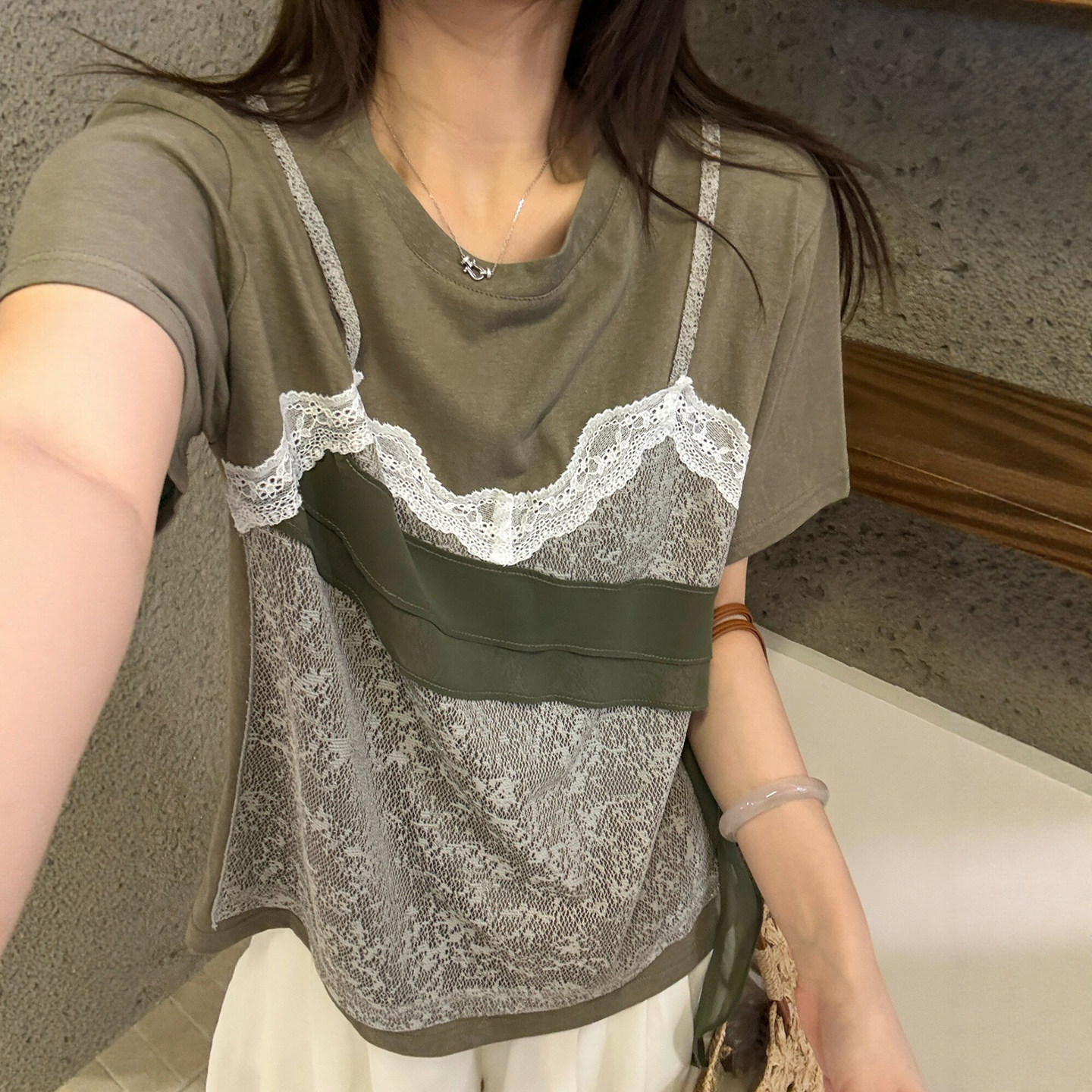 假两件蕾丝吊带短袖T恤女欧洲站