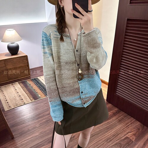 渐变色晕染羊绒针织开衫女欧洲站
