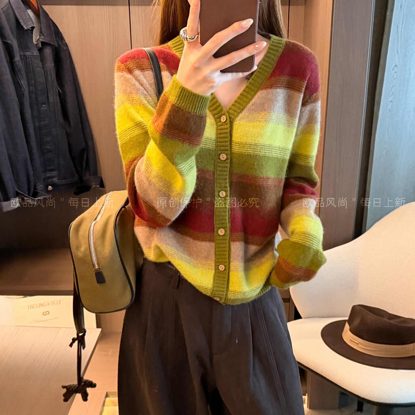 V领条纹绵羊毛针织开衫女欧洲站