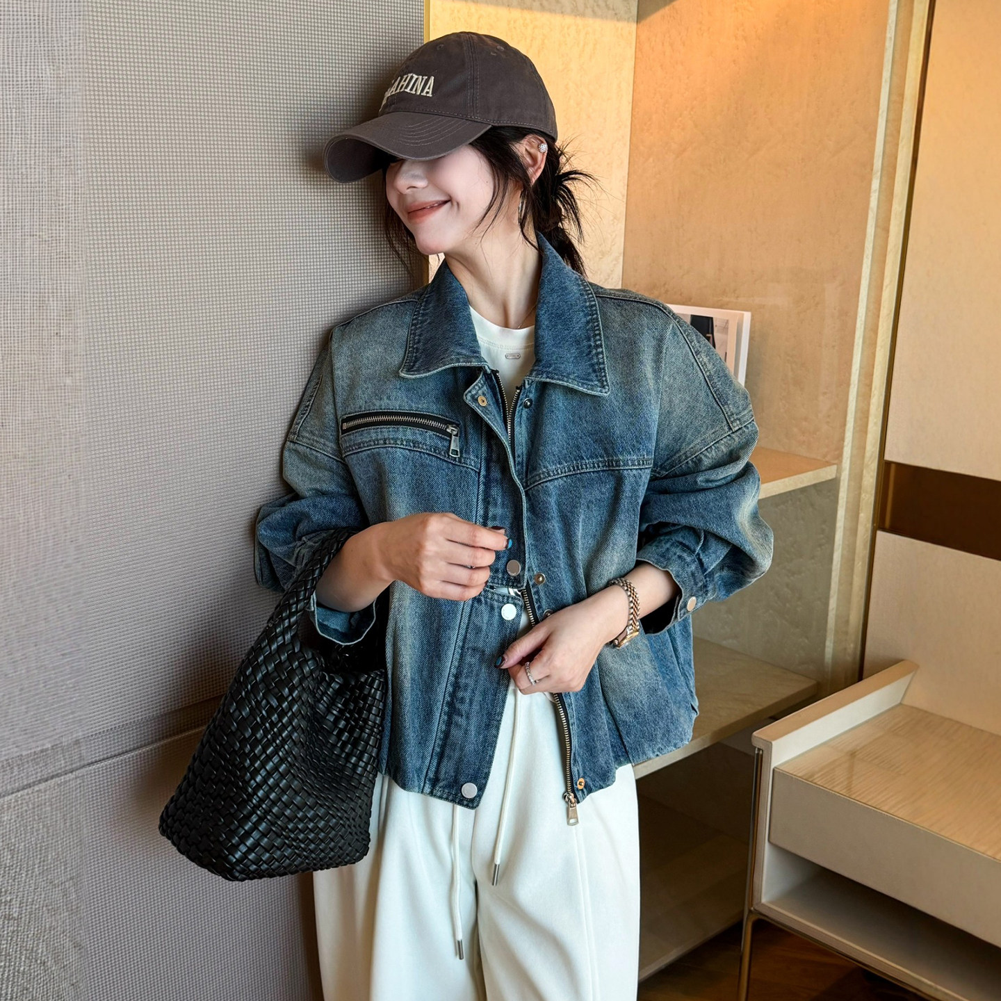 复古翻领拉链牛仔外套女欧洲站2026春装新款欧货女装短款牛仔衣潮