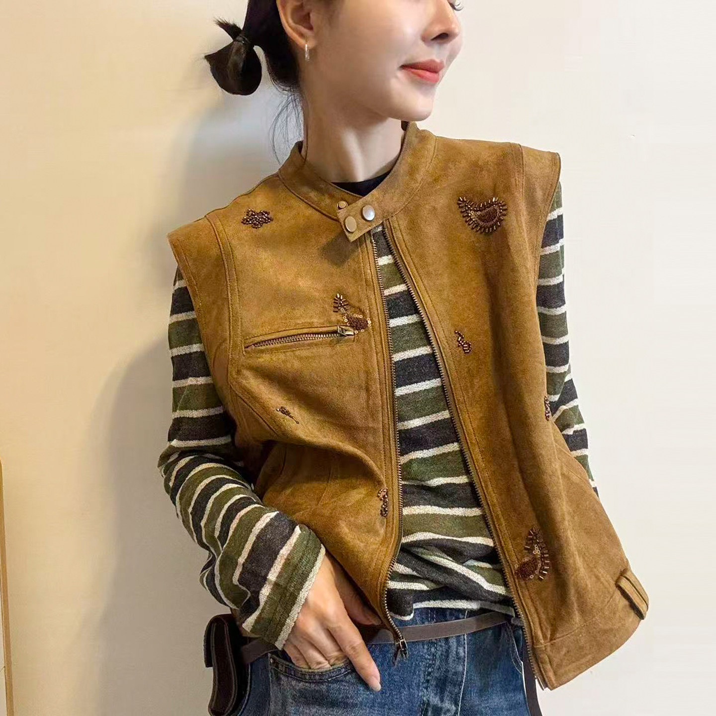 重工钉珠立领麂皮绒马甲外套女欧洲站2026早秋新款欧货女装上衣潮