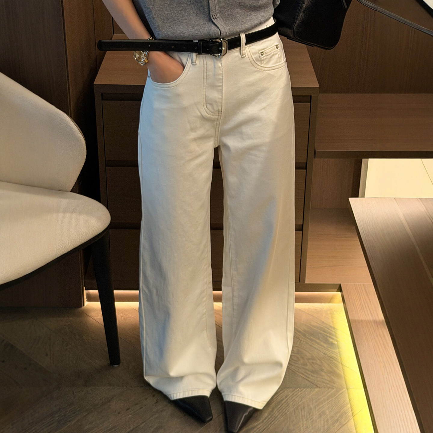 米白色拖地西装阔腿裤女欧洲站2026春装新款欧货女装直筒休闲裤潮