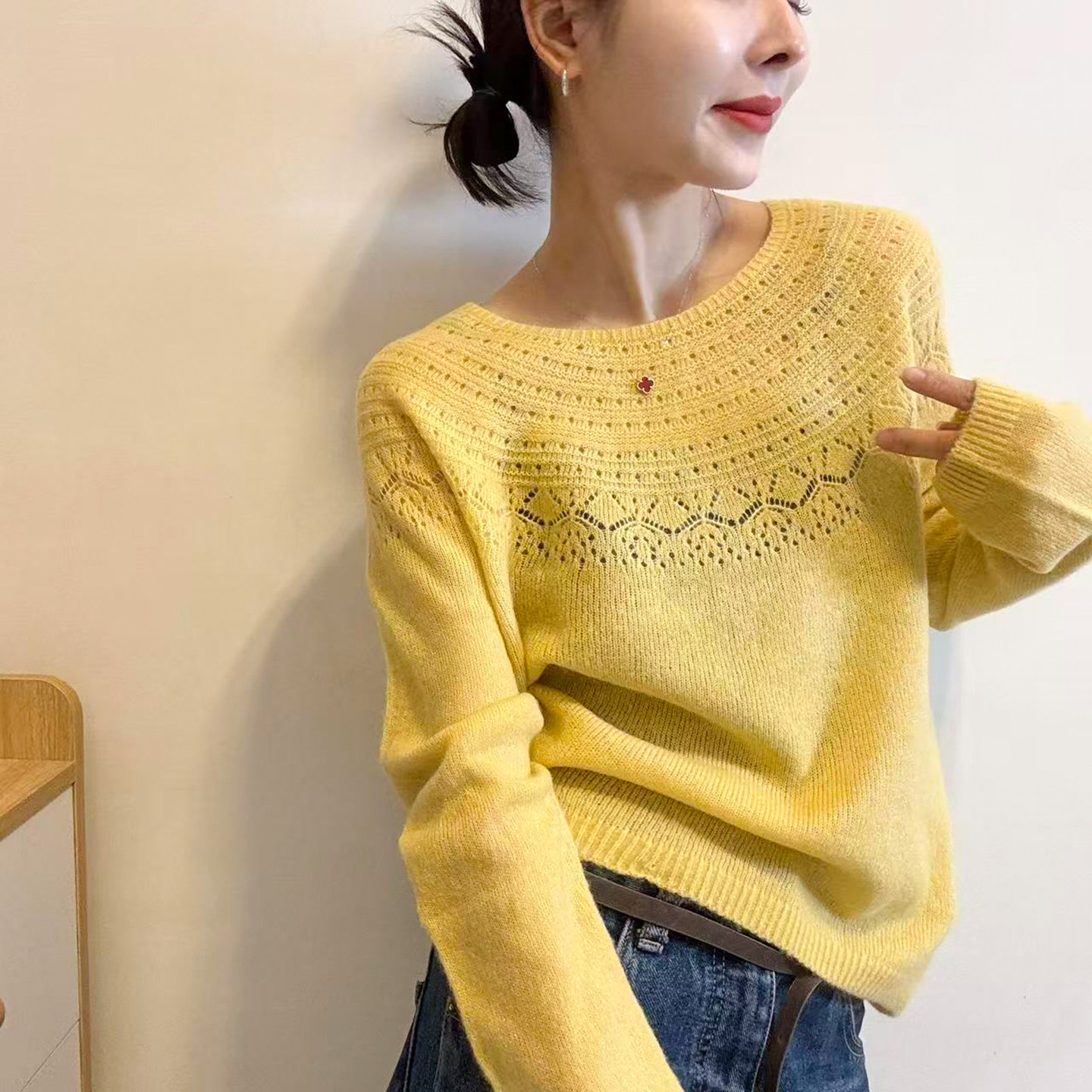 镂空钩花羊毛针织衫女欧货打底衫