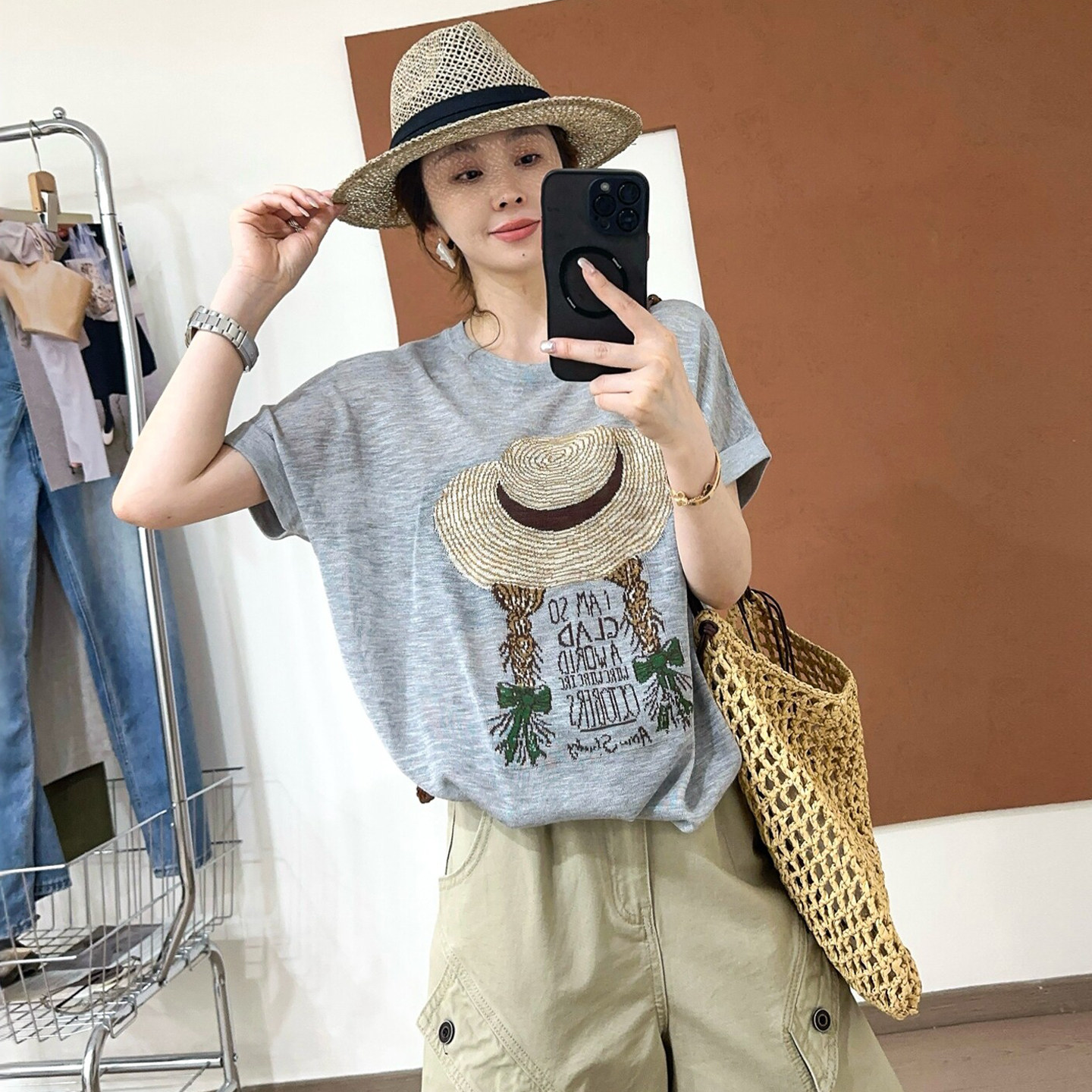 字母草帽刺绣冰丝针织衫女欧洲站2026夏季新款欧货女装薄款上衣潮