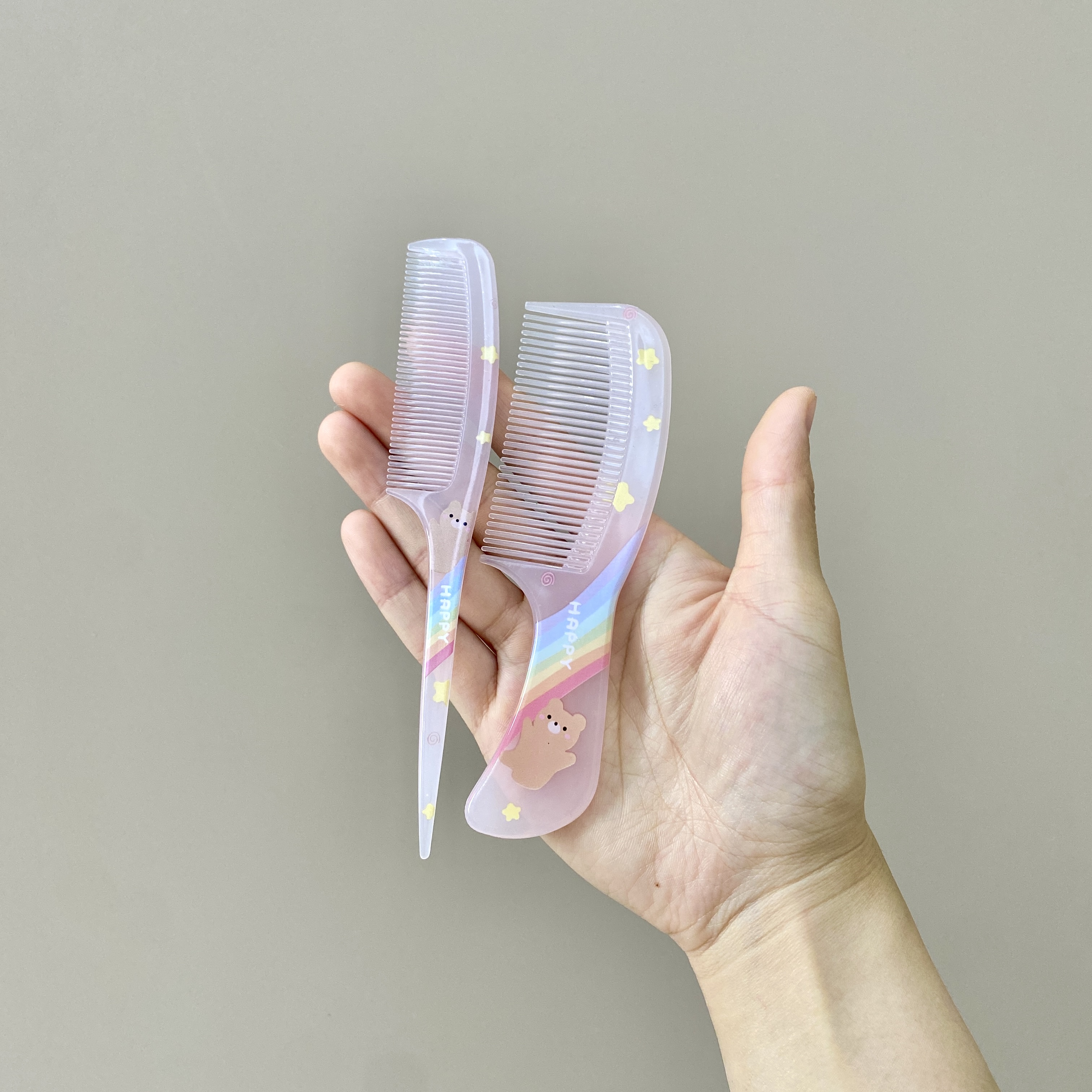 幼儿园可爱小号细齿梳子光滑无毛刺小女孩宝宝轻便编发梳儿童梳子