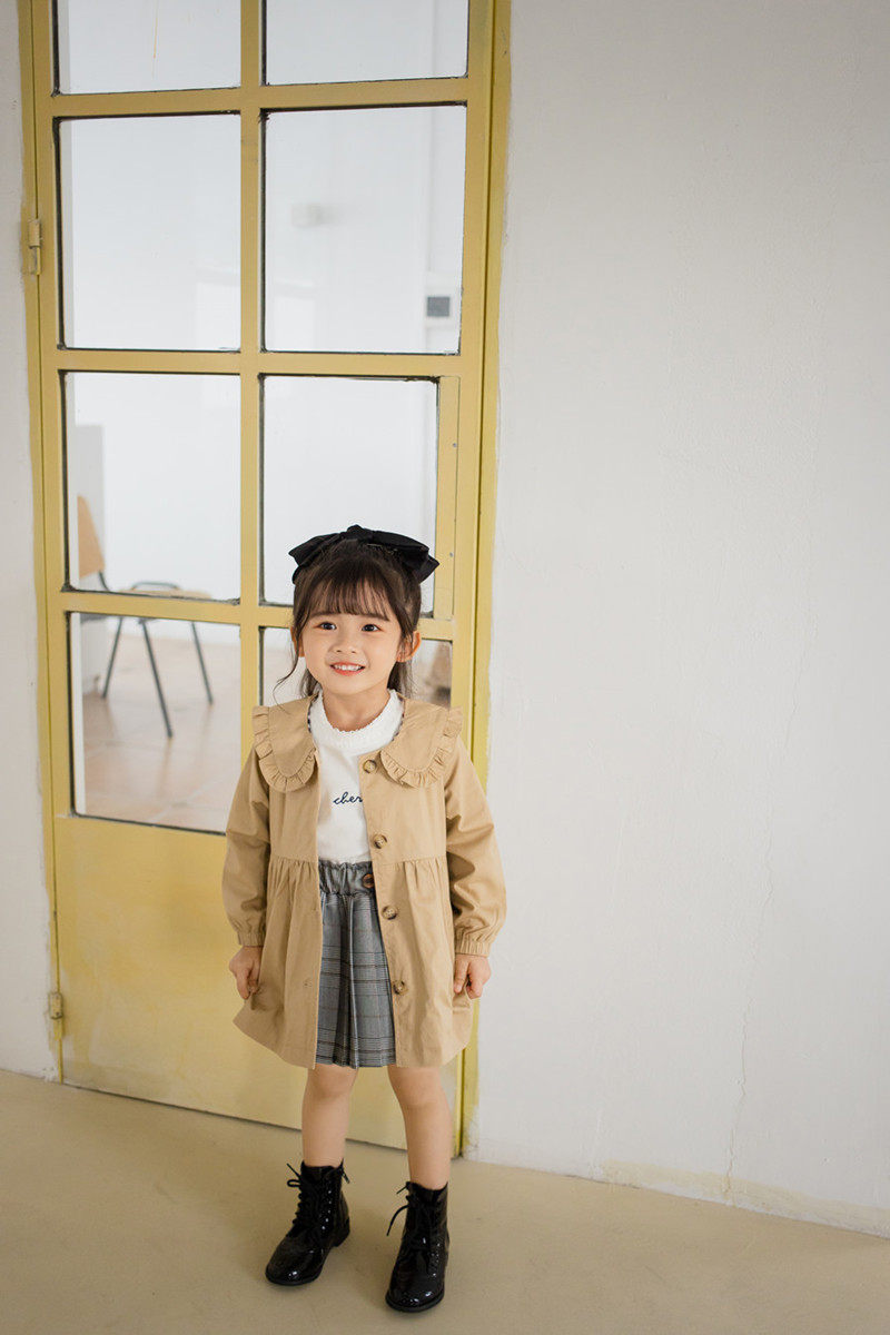 소녀의 봄 가을 윈드 브레이커 어린이 베이지 코트  얇은 윈드 브레이커 자켓 중간 길이 영국 스타일 한국 스타일