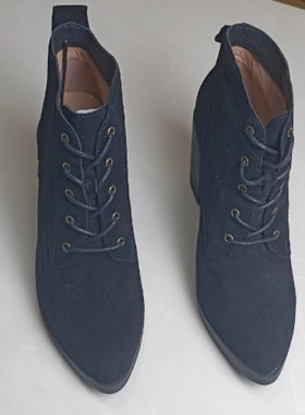 卡美多专柜断码处理黑色女鞋反绒系带高跟柔软舒适时尚气质单靴