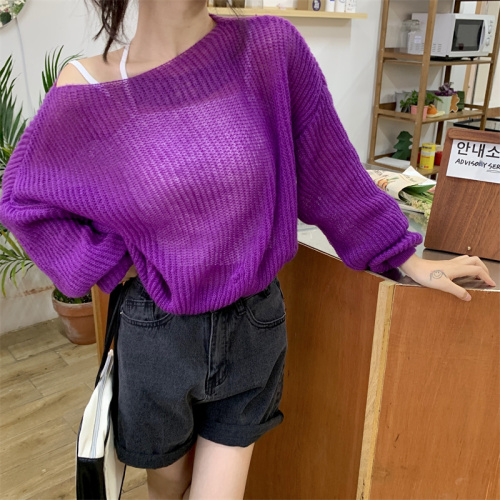 Real shooting real price summer new round neck simple hollow air-conditioning shirt was thin, light and slightly transparent loose long-sleeved sweater