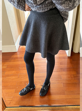 金苏一 深灰色羊毛针织伞裙2025冬季韩版高腰a字半身裙chic短裙潮