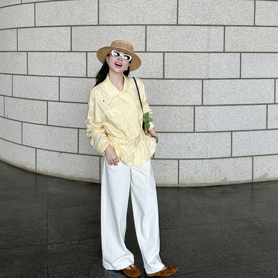 淡黄色花边刺绣天丝亚麻衬衫