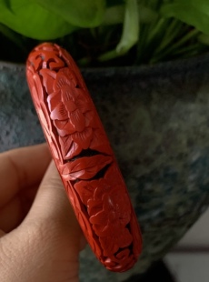 创汇时期铜胎老雕漆剔红双色手镯、老北京雕漆手镯、纯手工雕刻