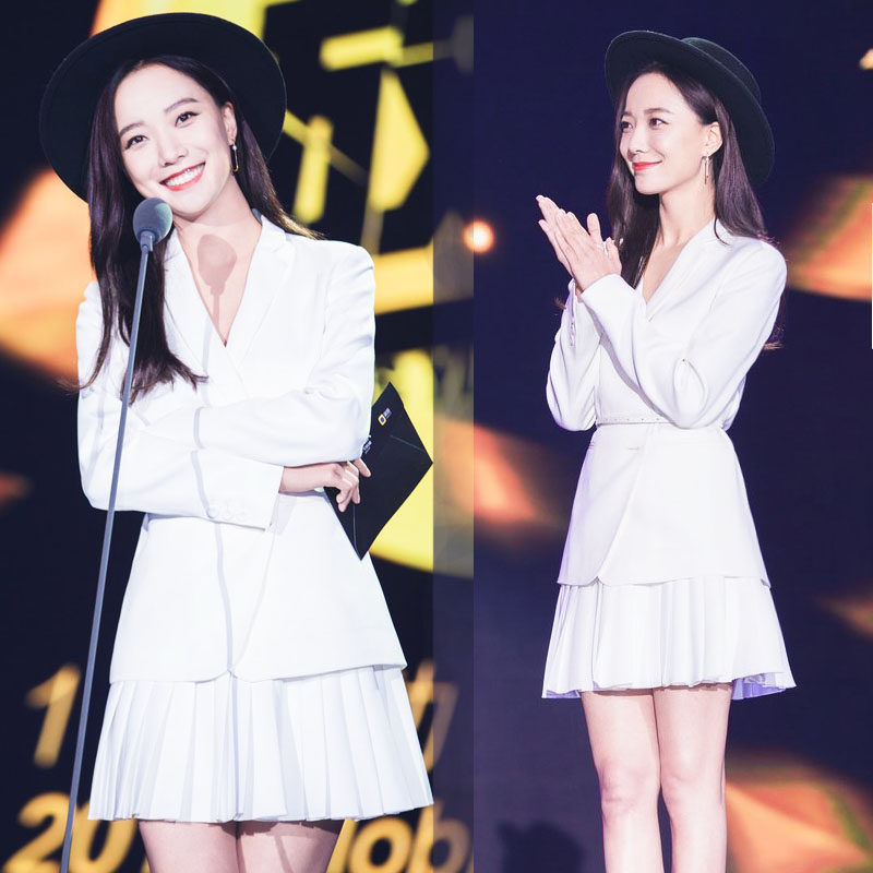 王珞丹明星同款衣服瘦小个子女装套装西装加裙子两件套初夏套装裙