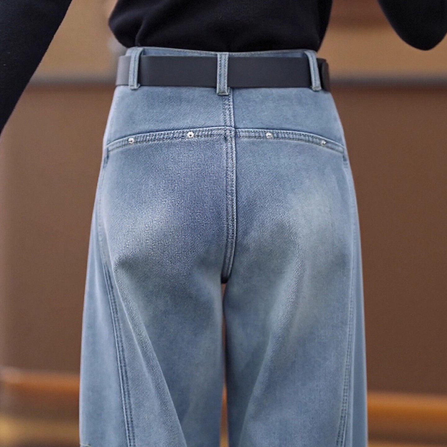 蓝色加绒加厚弯刀直筒牛仔裤女秋冬新款高腰显瘦宽松女士阔腿裤子,女装/女士精品,大码裤装,淘宝优惠券,粉丝福利购,淘宝优惠卷