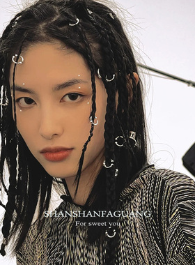 脏辫环扣牛仔嘻哈风发饰辣妹拳击写真发饰朋克金属发扣圆圈头饰环