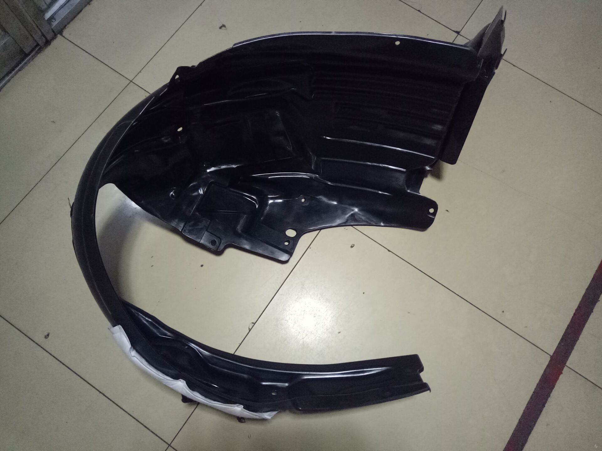 叶子板内衬斯巴鲁全新