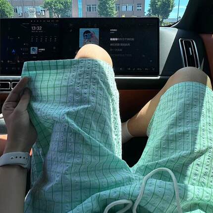 薄荷绿泡泡纱冰丝格子短裤男款夏季速干沙滩裤美式格纹运动五分裤