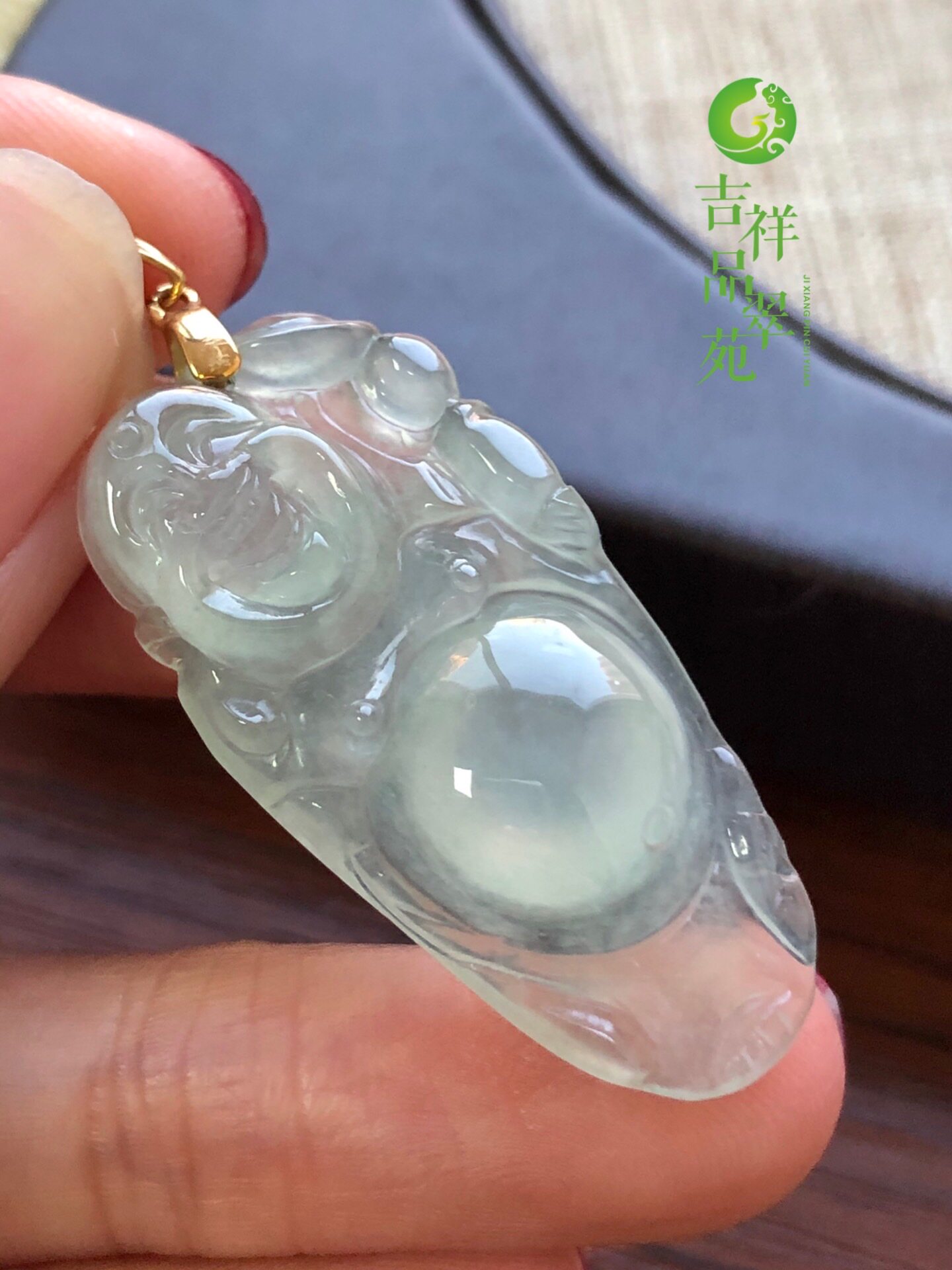 吉祥苑缅甸翡翠A货冰种起光布袋站佛18k金吊坠种老起胶玉石保平安
