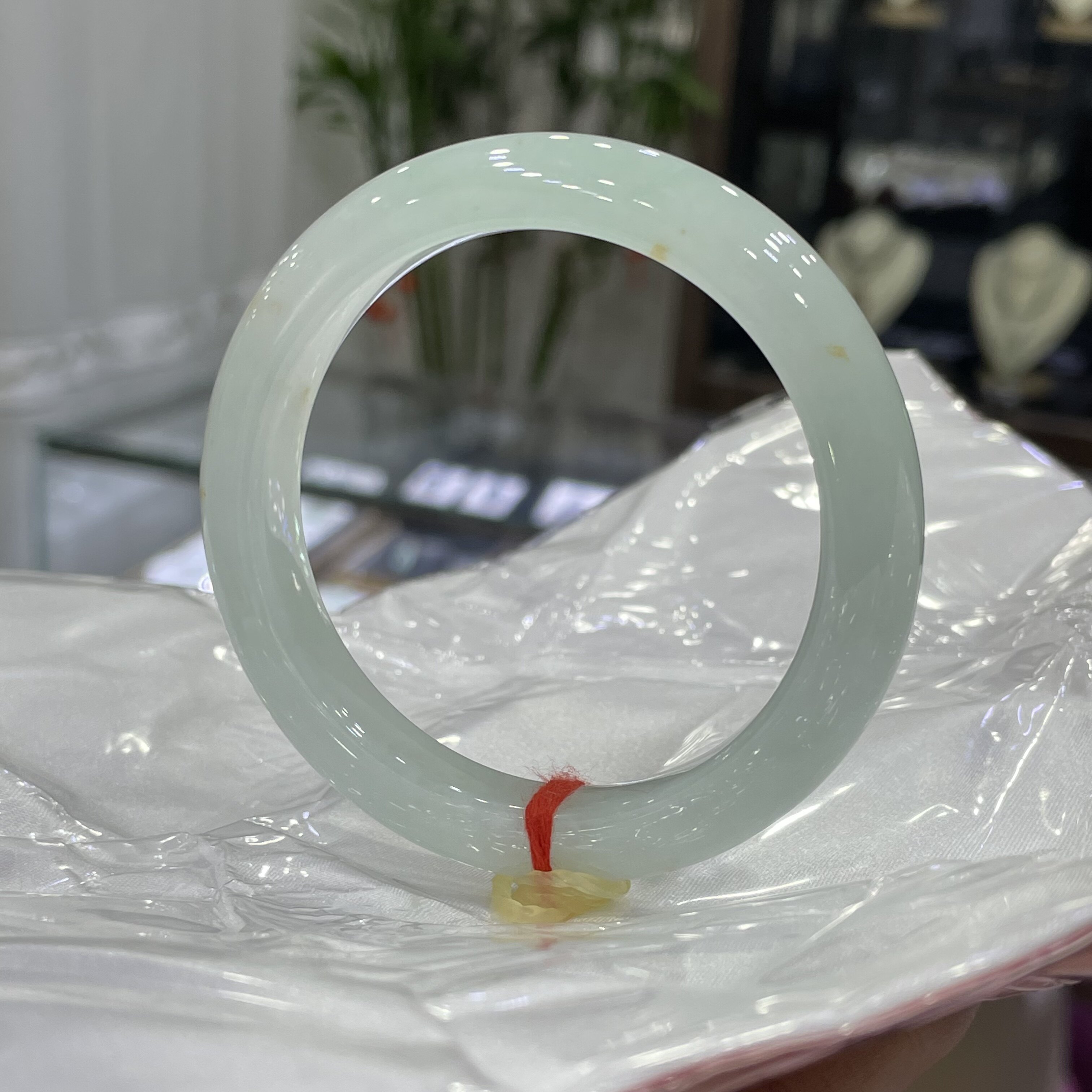 缅甸天然翡翠A货冰细糯种晴绿底撒金翡翠正圈55圈美人手镯精品玉