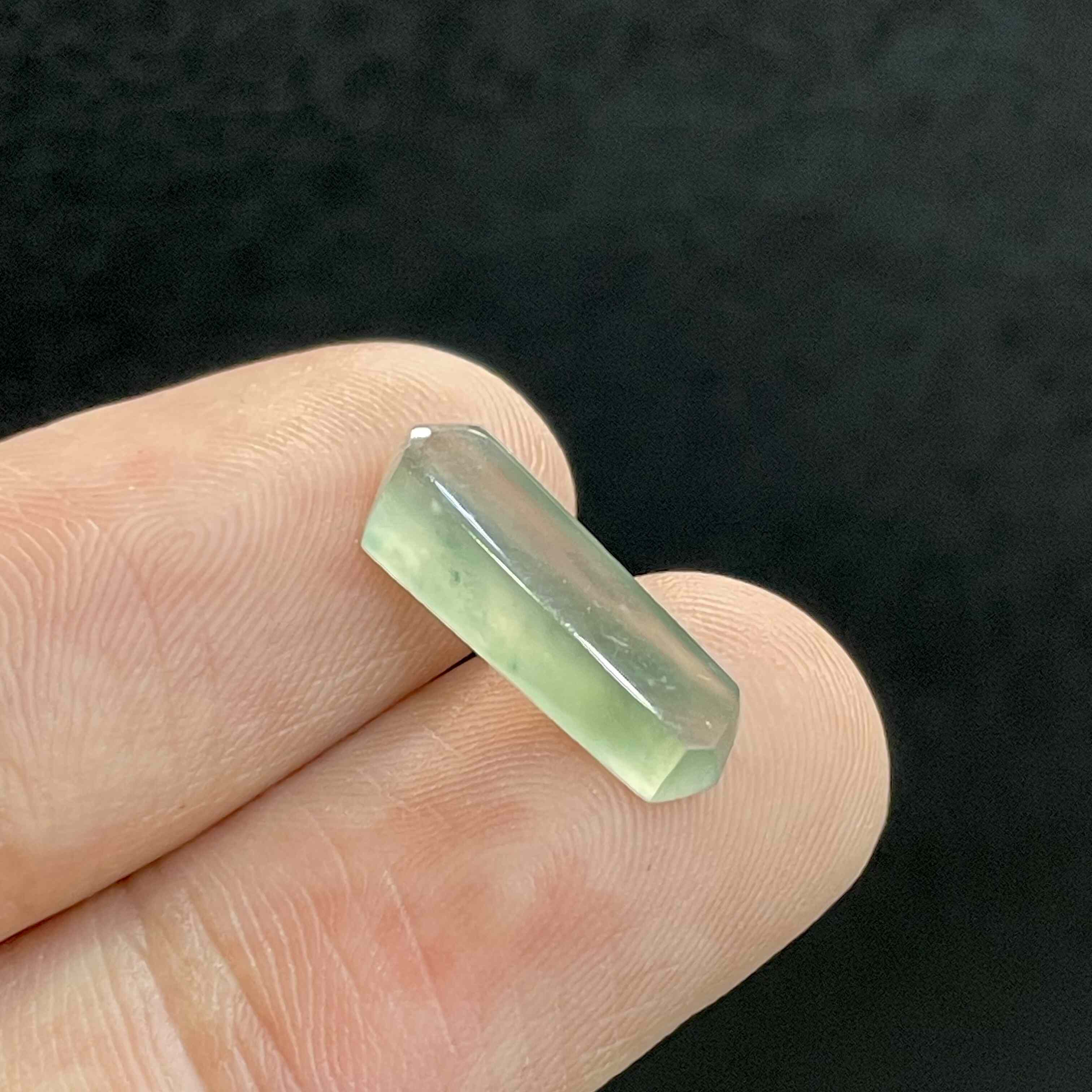 缅甸天然翡翠A货高冰玻璃种晴绿色飘花翡翠随形戒面镶嵌件裸石