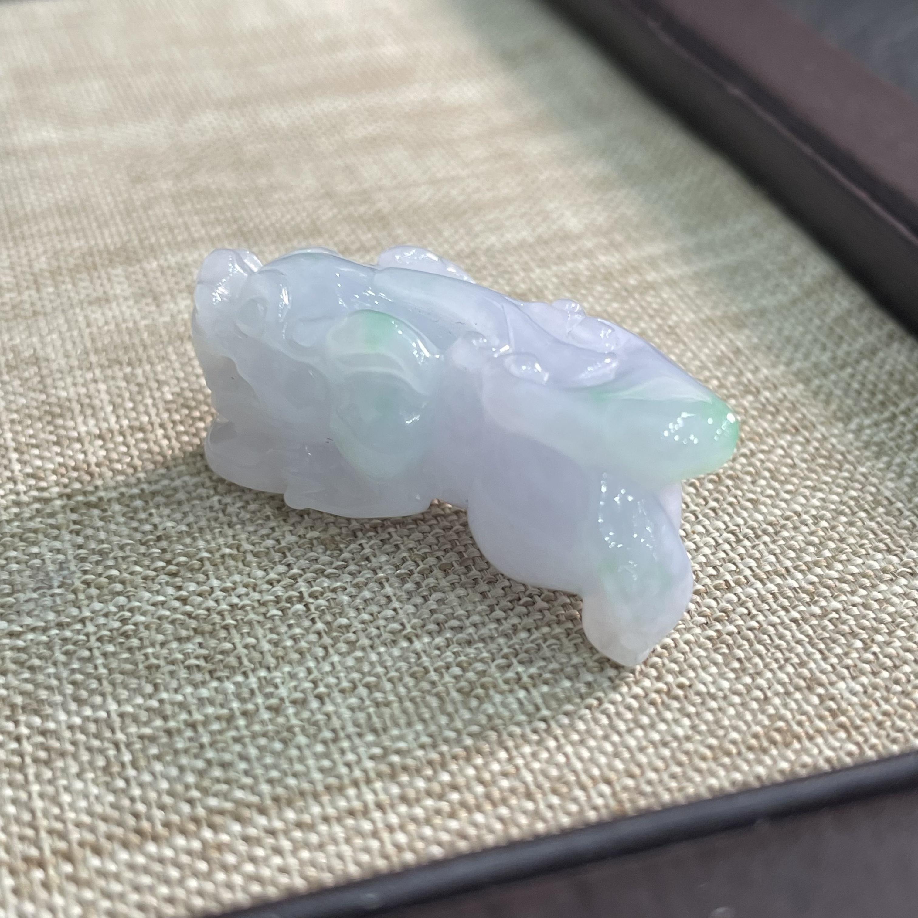 飘花貔貅吊坠精品玉石挂件A货