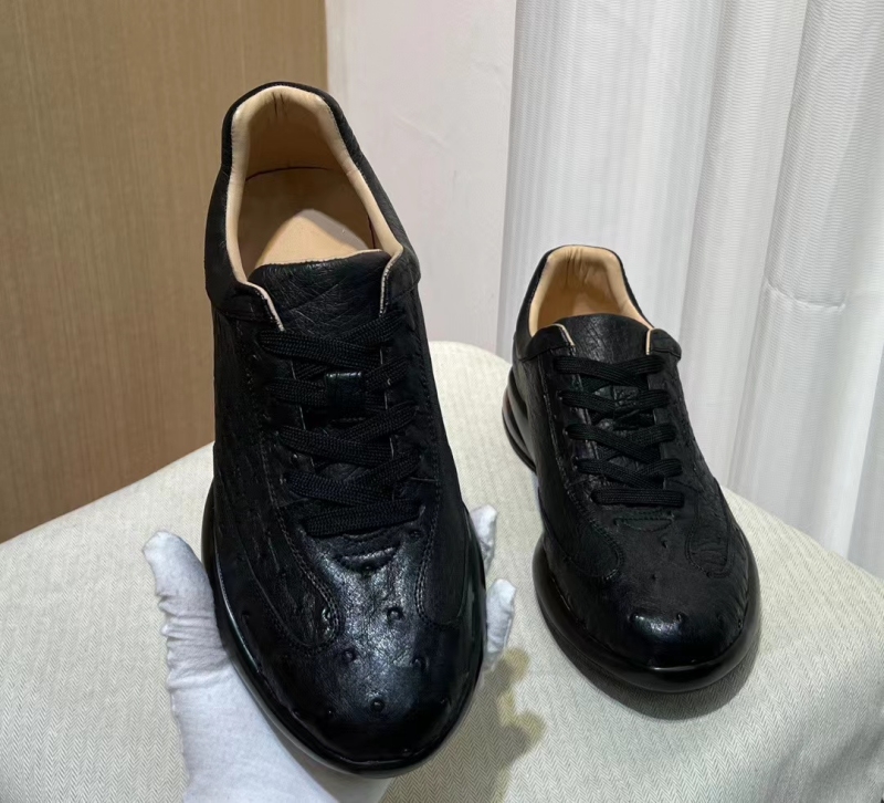 莱曼犀牛全真鸵鸟皮休闲男鞋