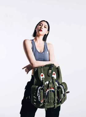 BAPE READYMADE FIELDPACK联名迷彩鲨鱼双肩tote背包