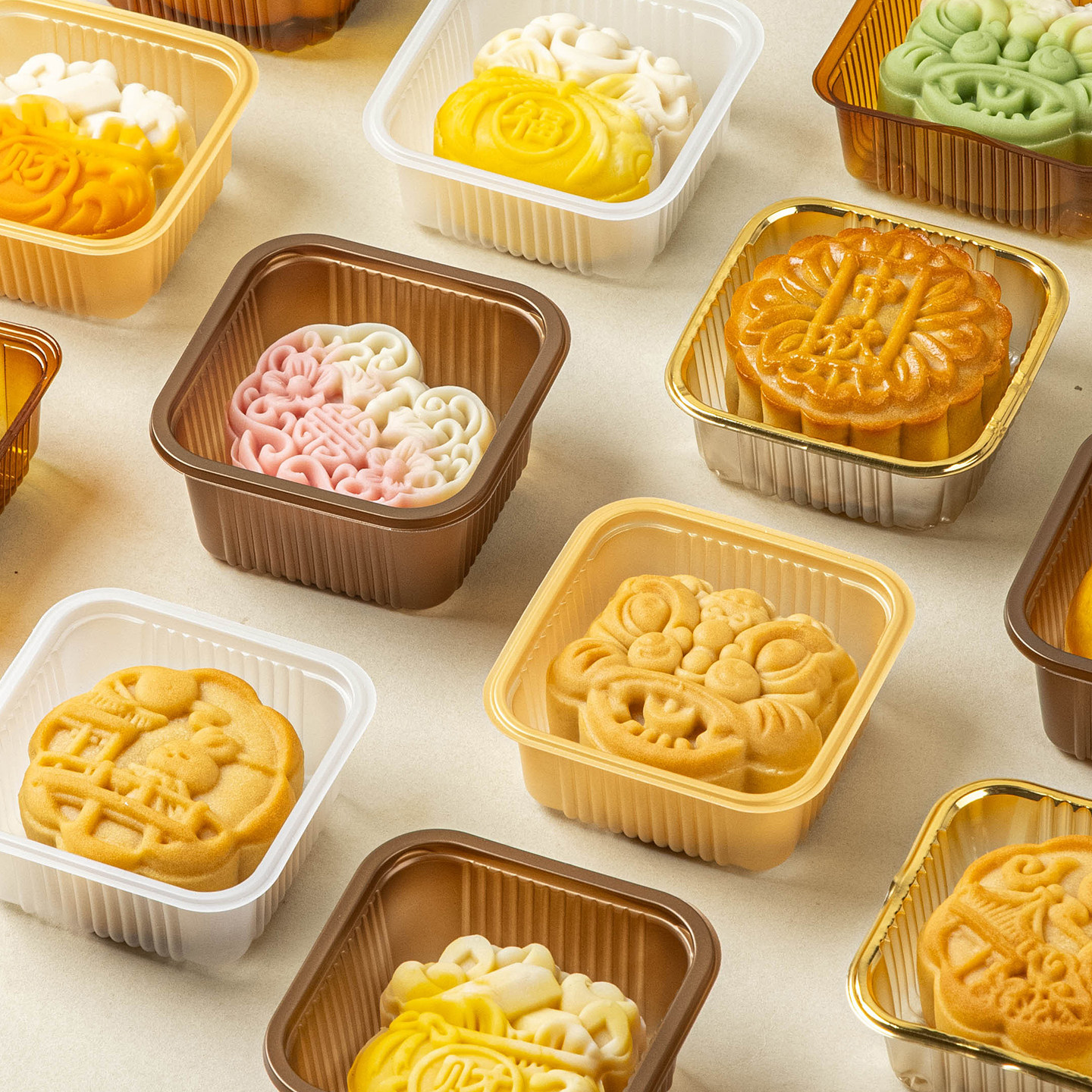 中秋月饼底托50克包装盒子和袋塑料冰皮加高厚蛋黄酥内托圆100g75