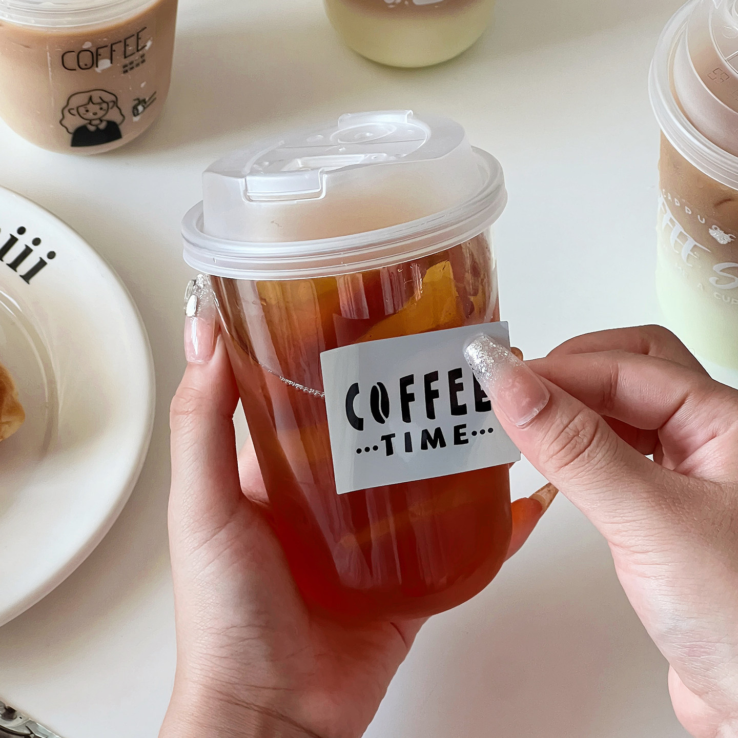 一次性咖啡杯子带盖多功能奶茶店专用塑料饮料瓶品外出携带食品级