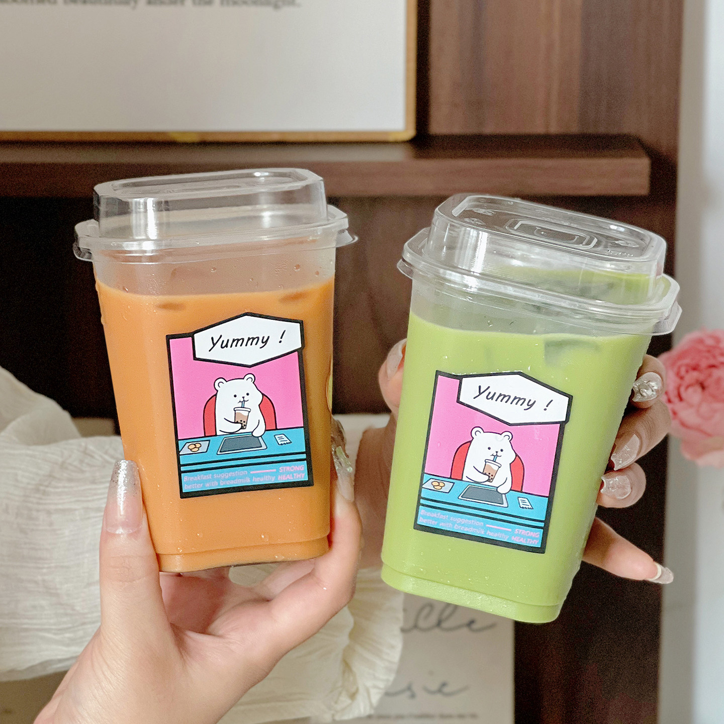 一次性奶茶杯子咖啡店专用商带盖食品级冷饮料的外出携带塑料果汁