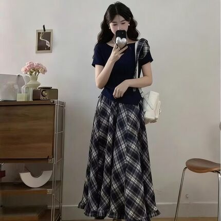 大码胖mm夏季新款露肩蝴蝶结长袖上衣格子宽松显瘦半身裙两件套女