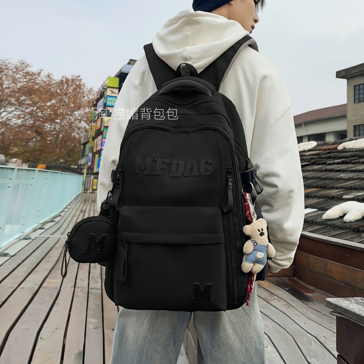 书包男生初中生减负护脊高颜值帅气尼龙双肩包女高中电脑背包黑色