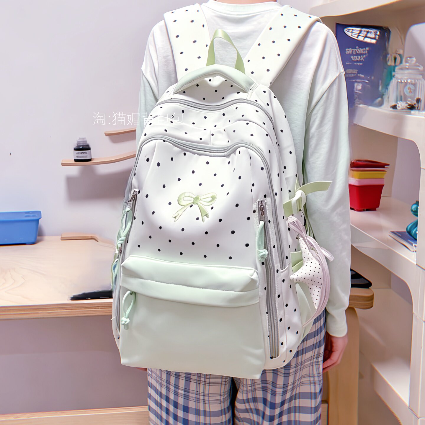 女生少女风波点尼龙双肩书包初中