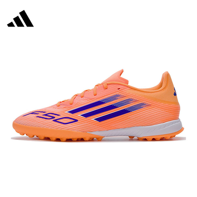 阿迪达斯运动鞋足球鞋