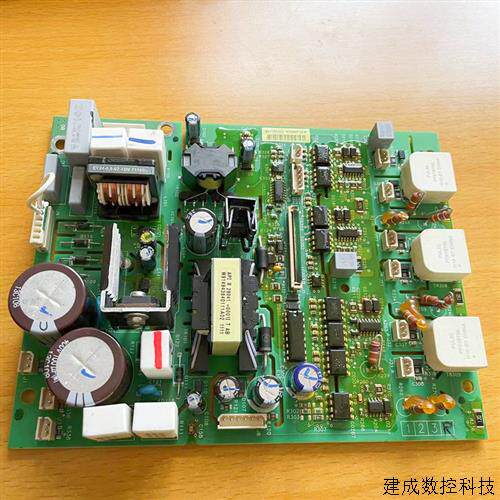 议价施耐德软启动ATS48D32 47 62 75QY系18-22-30-37KW主电源板驱
