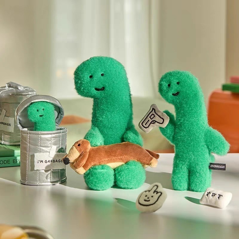 乔古漫 JOGUMAN THROW AWAY毛绒玩偶抱坐姿公仔腊肠小狗公仔卡通