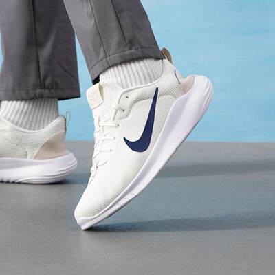 耐克2025夏季新款FLEX跑步鞋男透气轻便运动鞋训练鞋DV0740-103