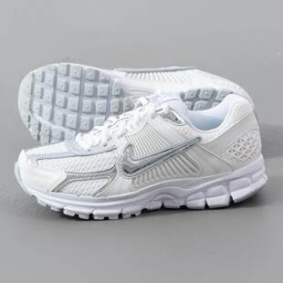 HF7723 耐克女鞋 低帮轻便透气ZOOM缓震休闲鞋 运动鞋 100 2025春新款