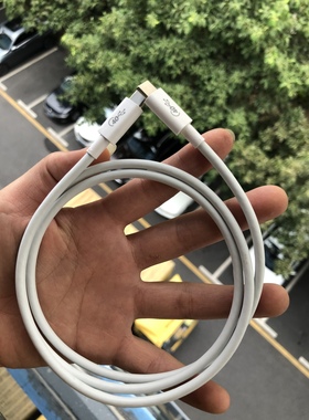 立讯同轴usb4 gen3 40gb高速数据240w 5a快充 数据线 兼容雷电