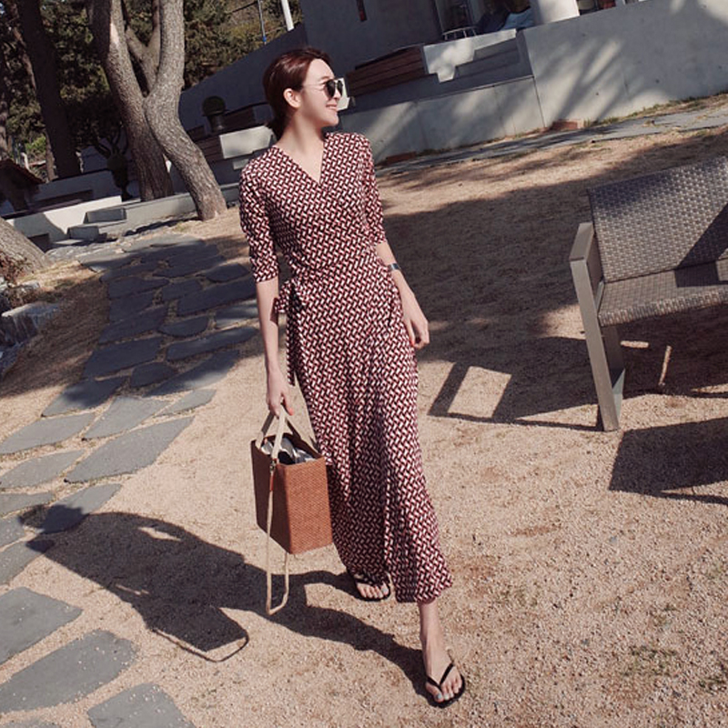 连衣裙女中长款春夏新款时尚度假一片式裹身裙弹力大码修身长裙