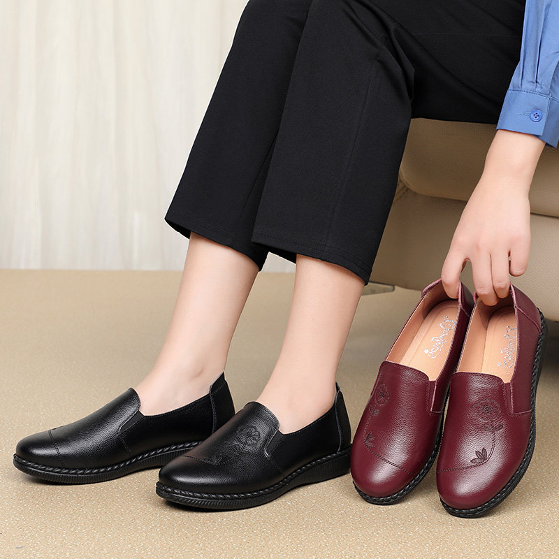 真皮软底妈妈单鞋秋冬加绒中老年绣花防滑大码平底女鞋老人奶奶鞋,女鞋,深口单鞋,淘宝优惠券,粉丝福利购,淘宝优惠卷