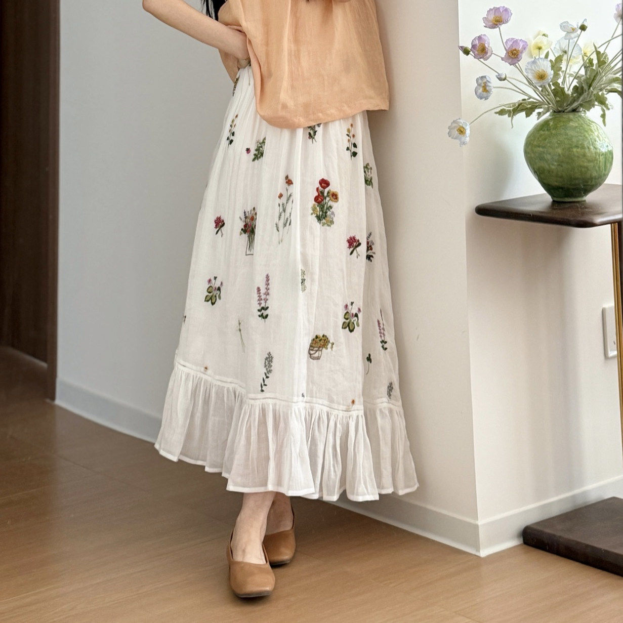 JU重工！独家自制苎麻花朵刺绣A字中长款半身裙显瘦鱼尾裙白裙子
