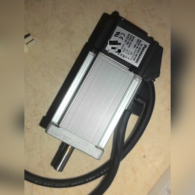 伺服电机 MUMA012P1S 功能包好 议价