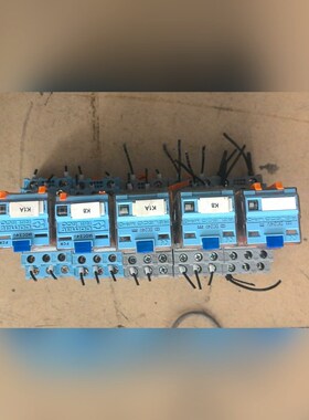 宜科继电器  C3-A30 FX 2个  成色如图  实 议价