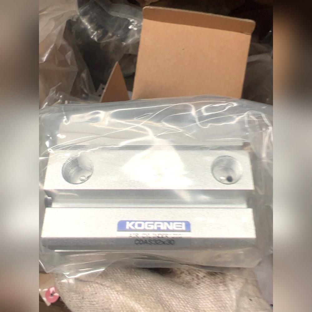 小金井气缸CDAS32x30日本制造质量保证.工厂库 议价