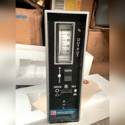 Leeds & Northrup工业控制器见图手动站 议价